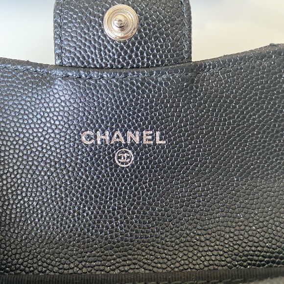 SOLD❌ RARE Chanel Card Holder XL - Picture 8 of 14